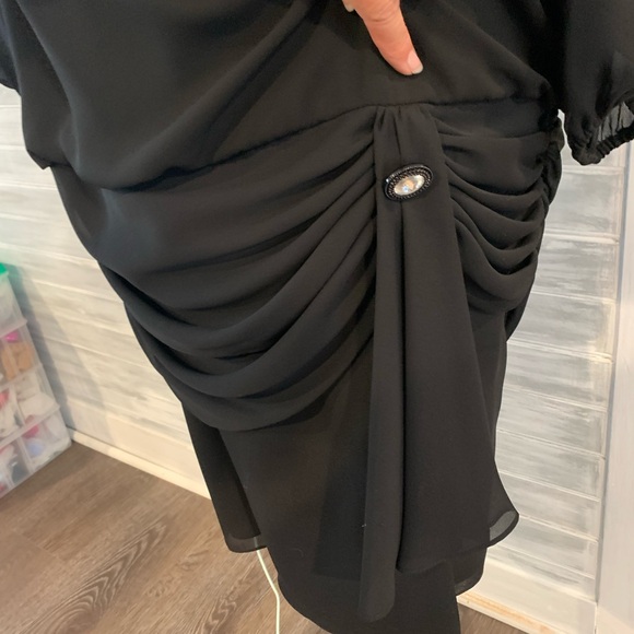 Vintage 80’s URSULA of Switzerland made in the USA black midi, sheer sleeves LG - Picture 2 of 12